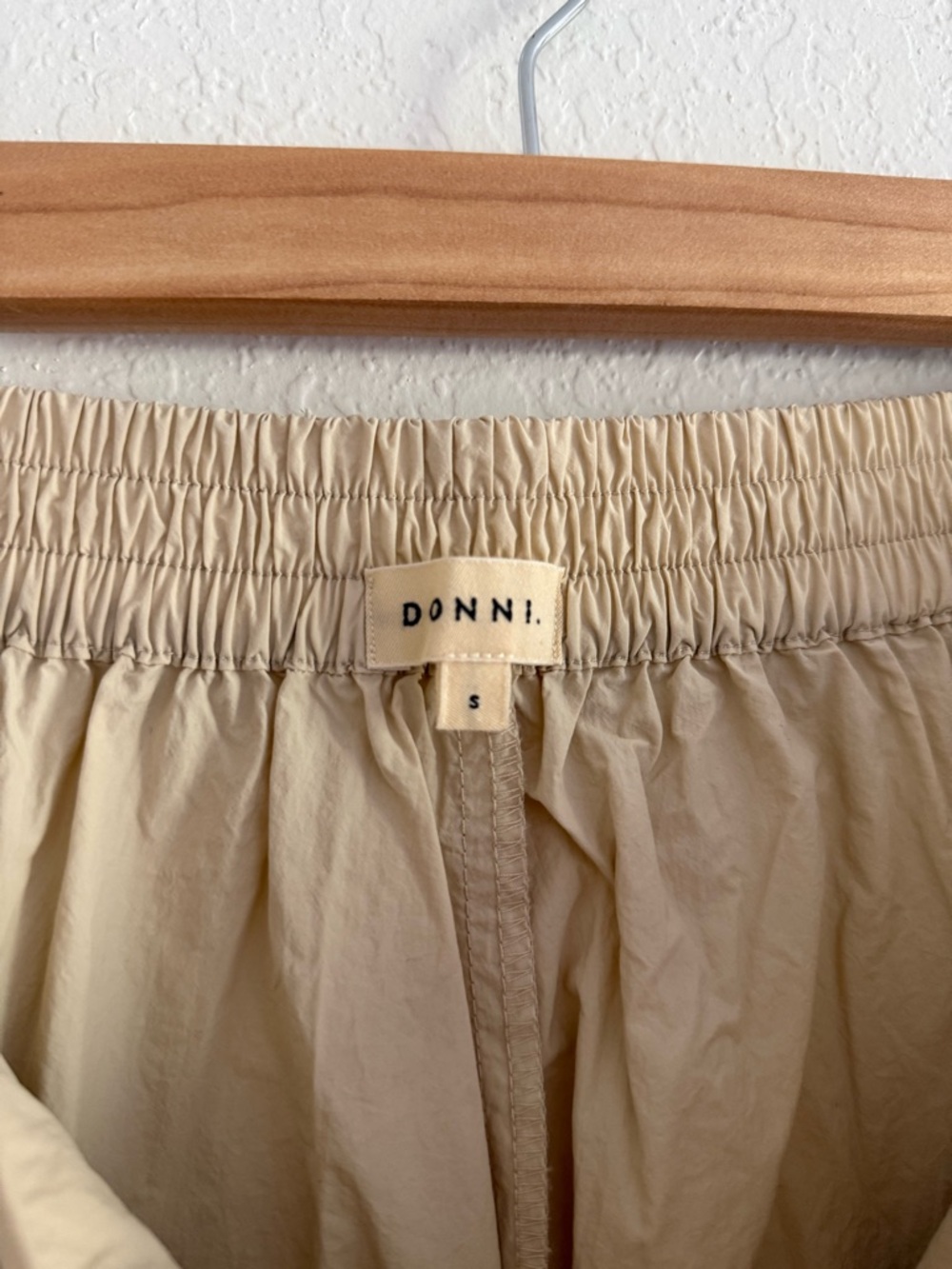 DONNI. Light Beige Cargo Jogger Pants - Picture 2 of 6